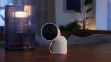 philips-hue-adds-support-for-cameras-and-sensors